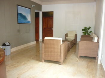 Batuta Maldives Surf View Ξενοδοχείο Thulusdhoo Εξωτερικό φωτογραφία